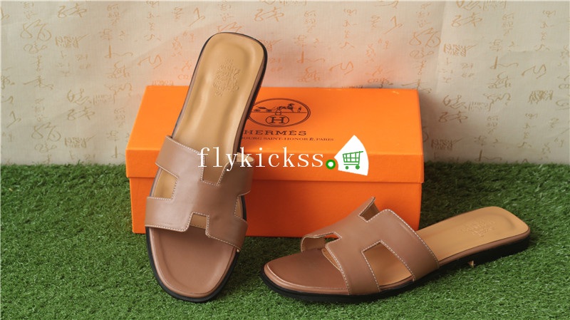 Hermes Brown Slipper